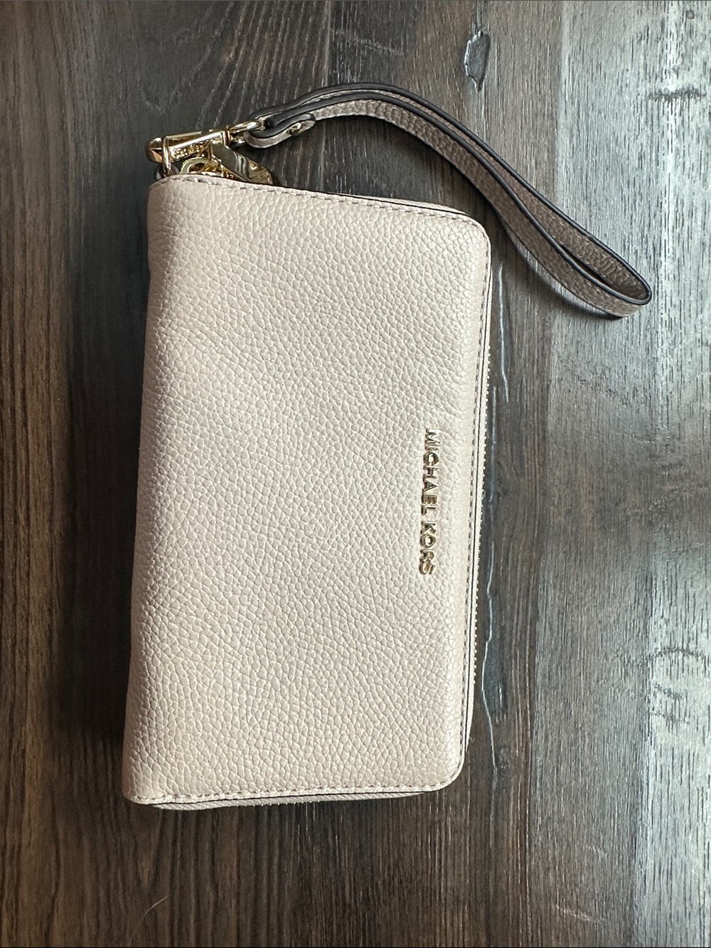 Michael Kors Blush Pebble Leather Wristlet Wallet with Gold Hardware